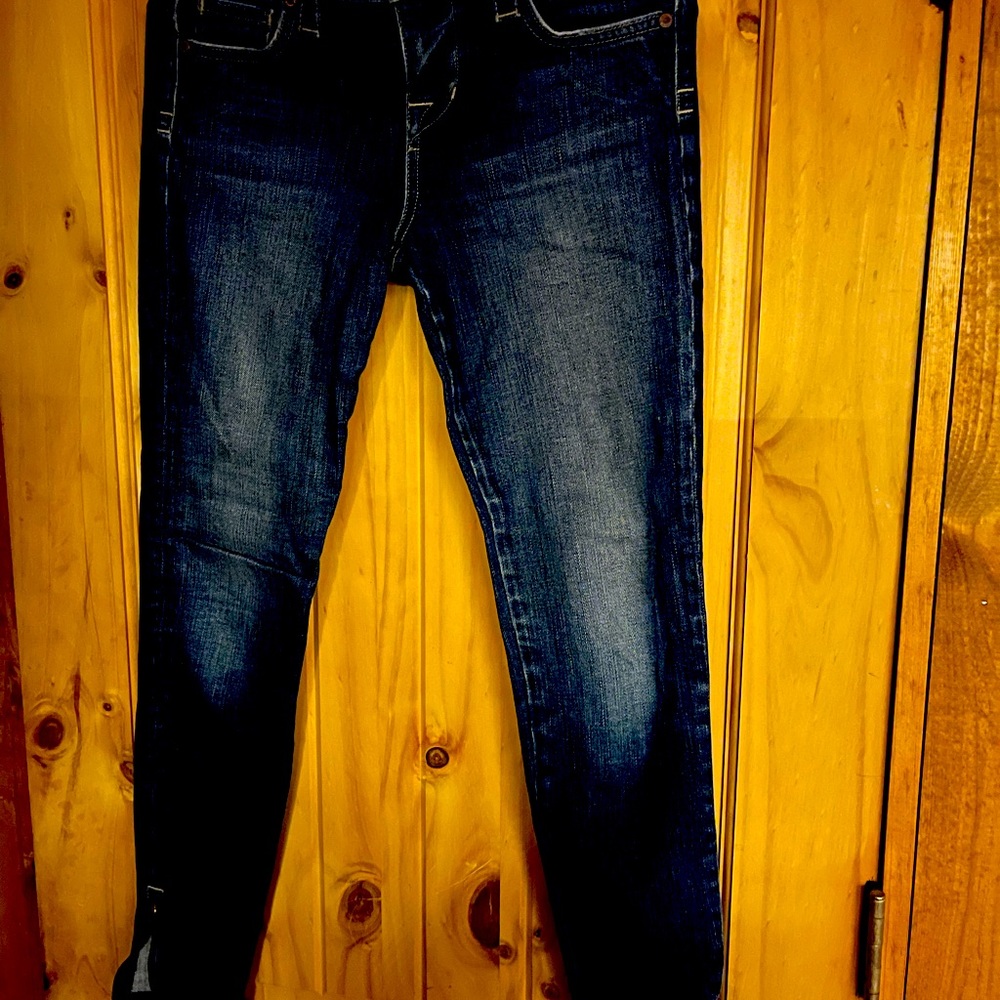 Freedom of choice jeans
